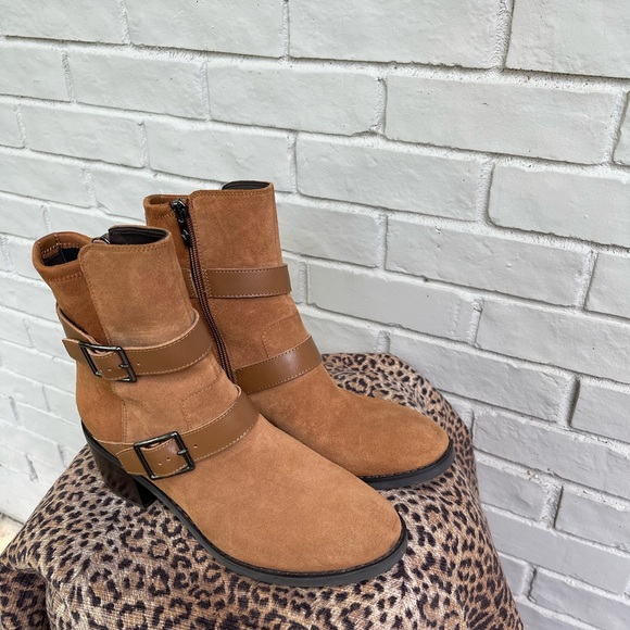 Brown zip boots - Picture 5 of 10